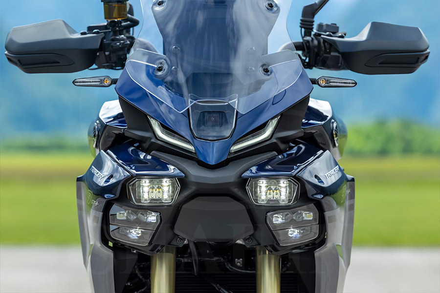 چراغهای LED ماتریسی یاماها